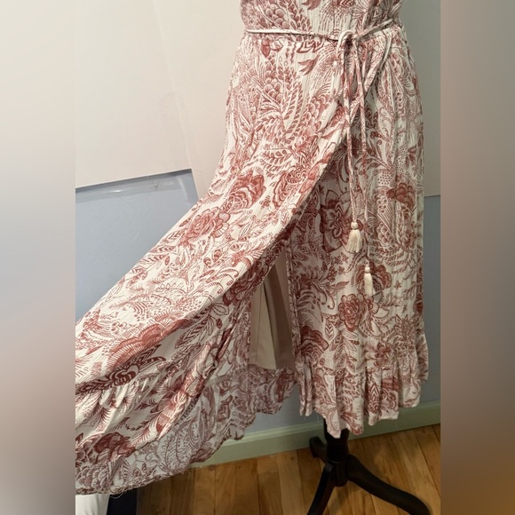 Lovestitch Terracotta Floral Maxi Dress gauzy fully lined adjustable straps - Picture 5 of 7